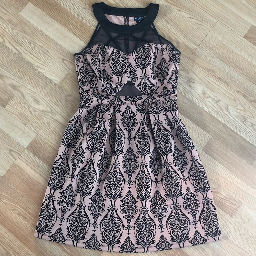 Mauve and black dress size 8